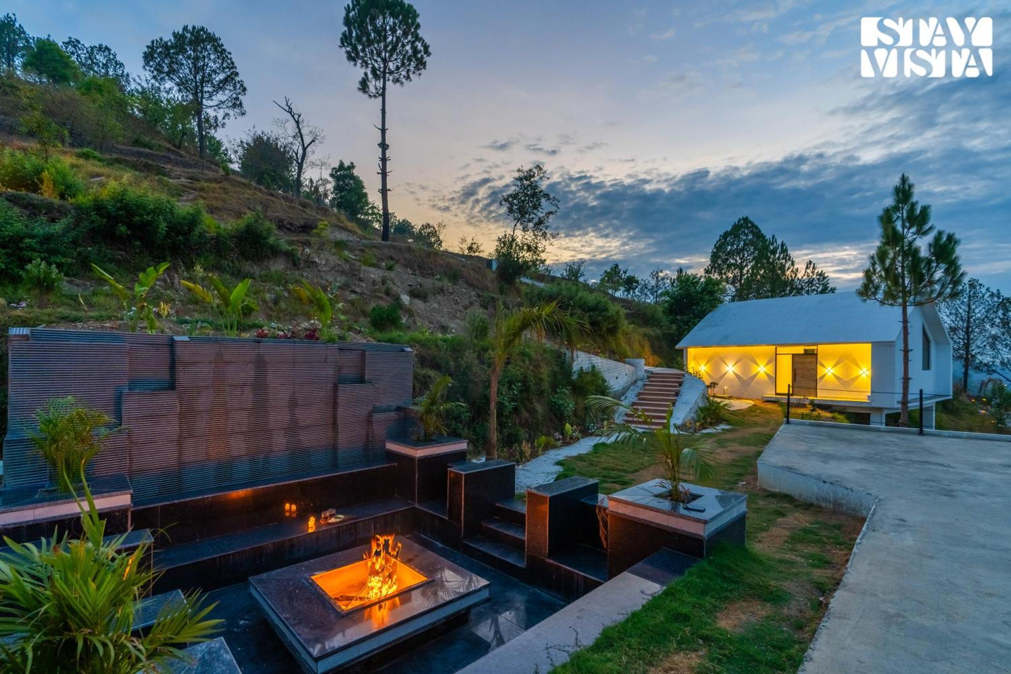 Stayvista At Luna Nova With Outdoor Pool - ราณีเขต ภายนอก รูปภาพ