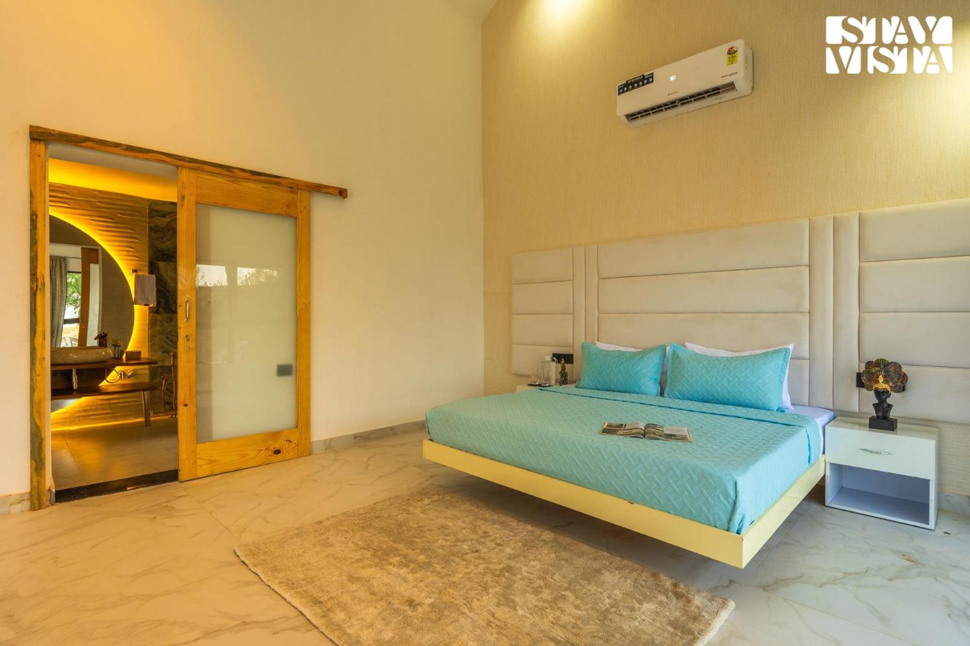 Stayvista At Luna Nova With Outdoor Pool - ราณีเขต ภายนอก รูปภาพ